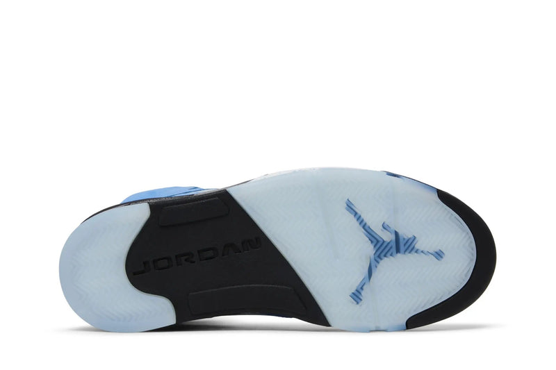 Air Jordan 5 Retro SE – UNC