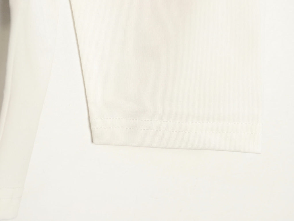 Burberry Check Equestrian Graphic Long-Sleeve Top - Cream